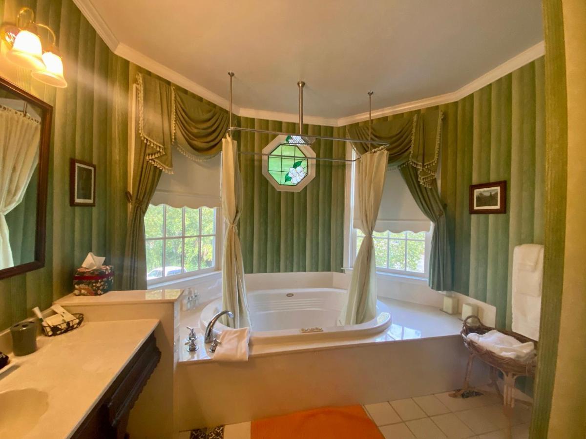 The Cypress Inn Conway Extérieur photo